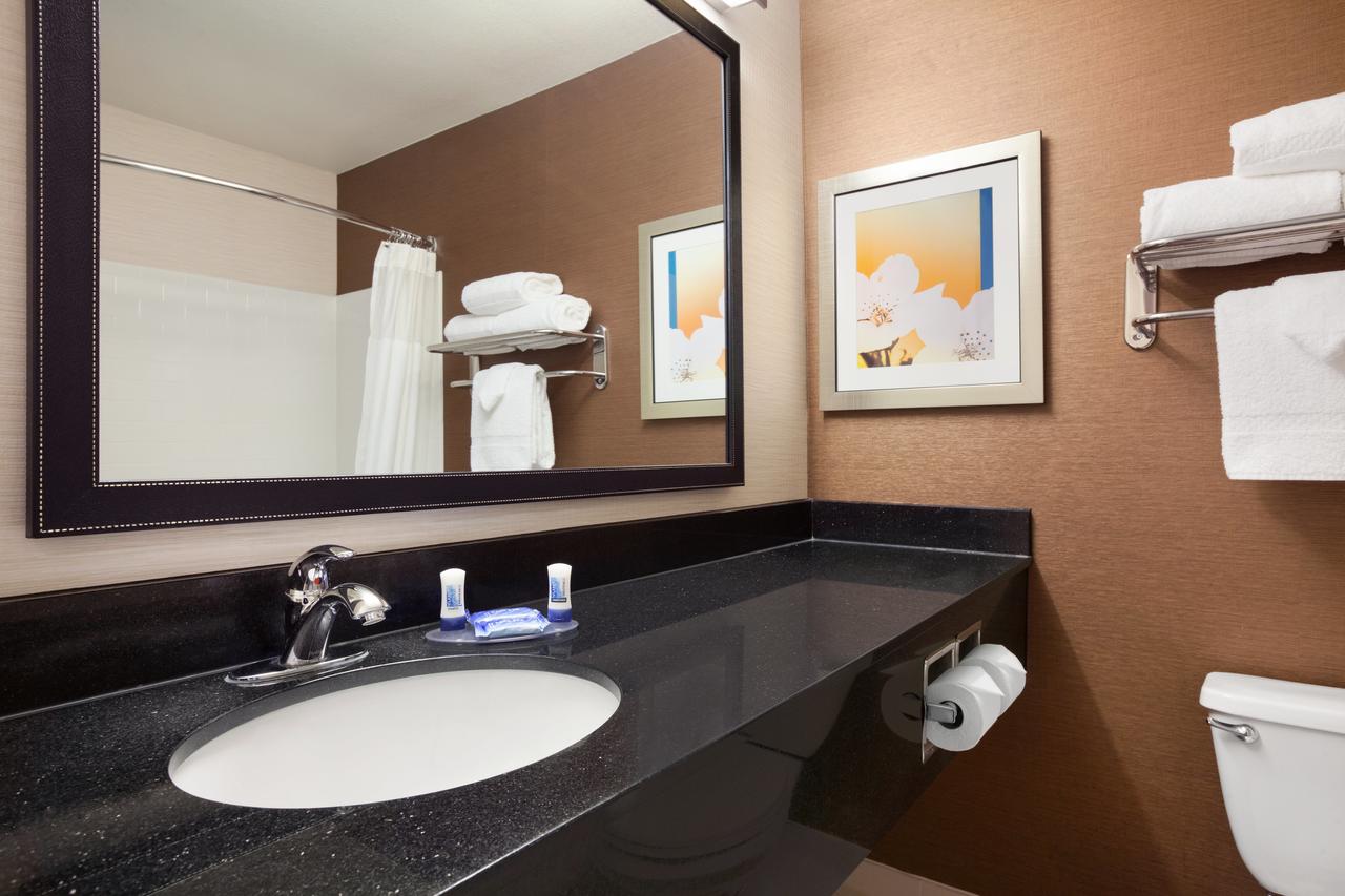 Fairfield Inn & Suites Lansing West - thumb 20