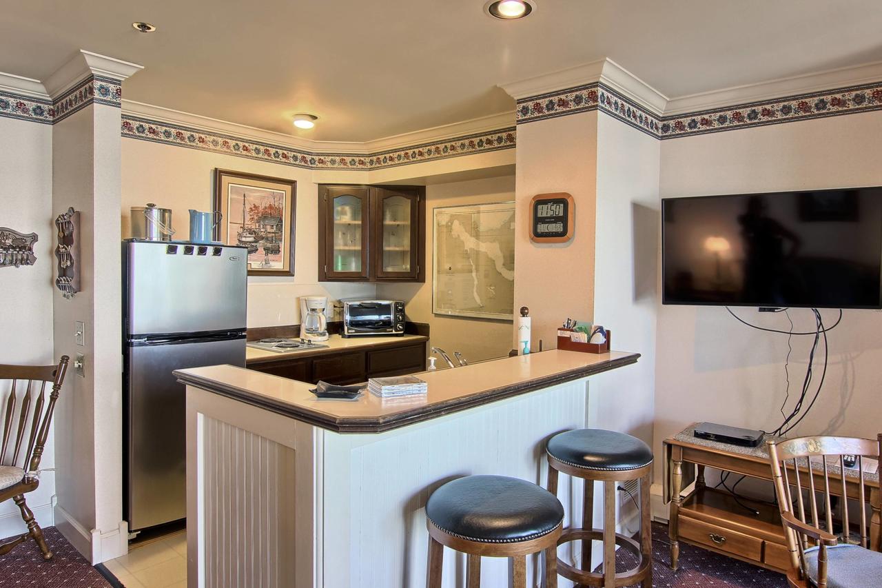 111 Water Street Inn - thumb 13