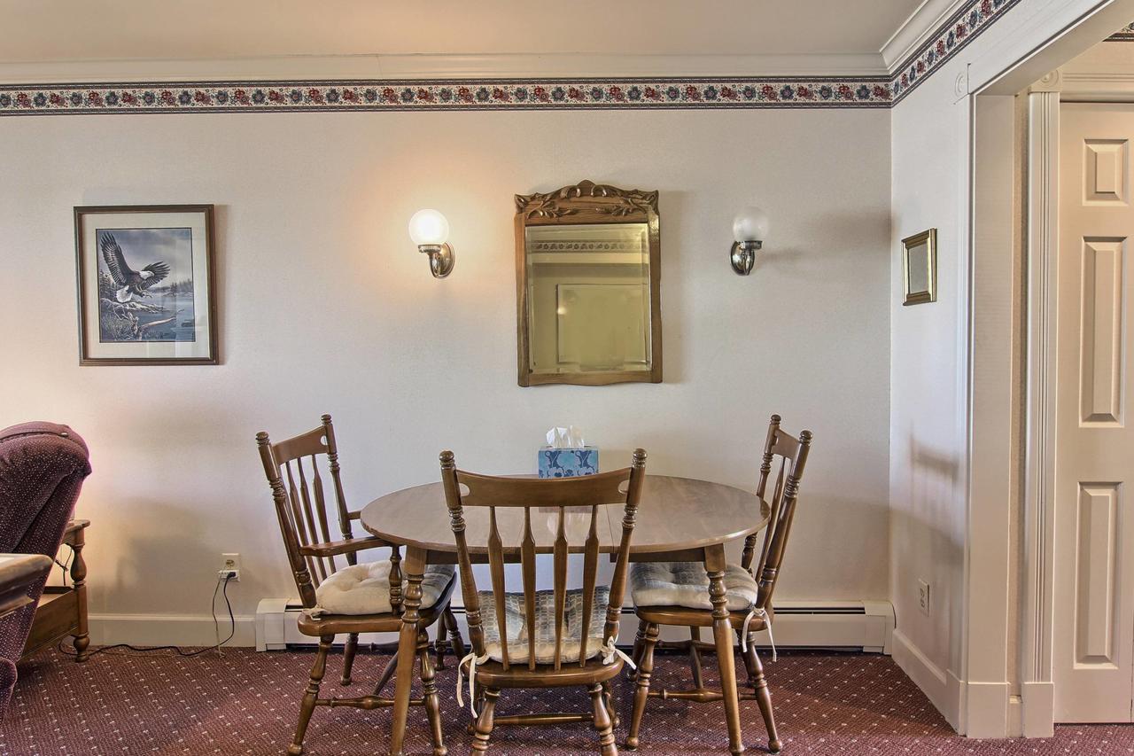 111 Water Street Inn - thumb 4