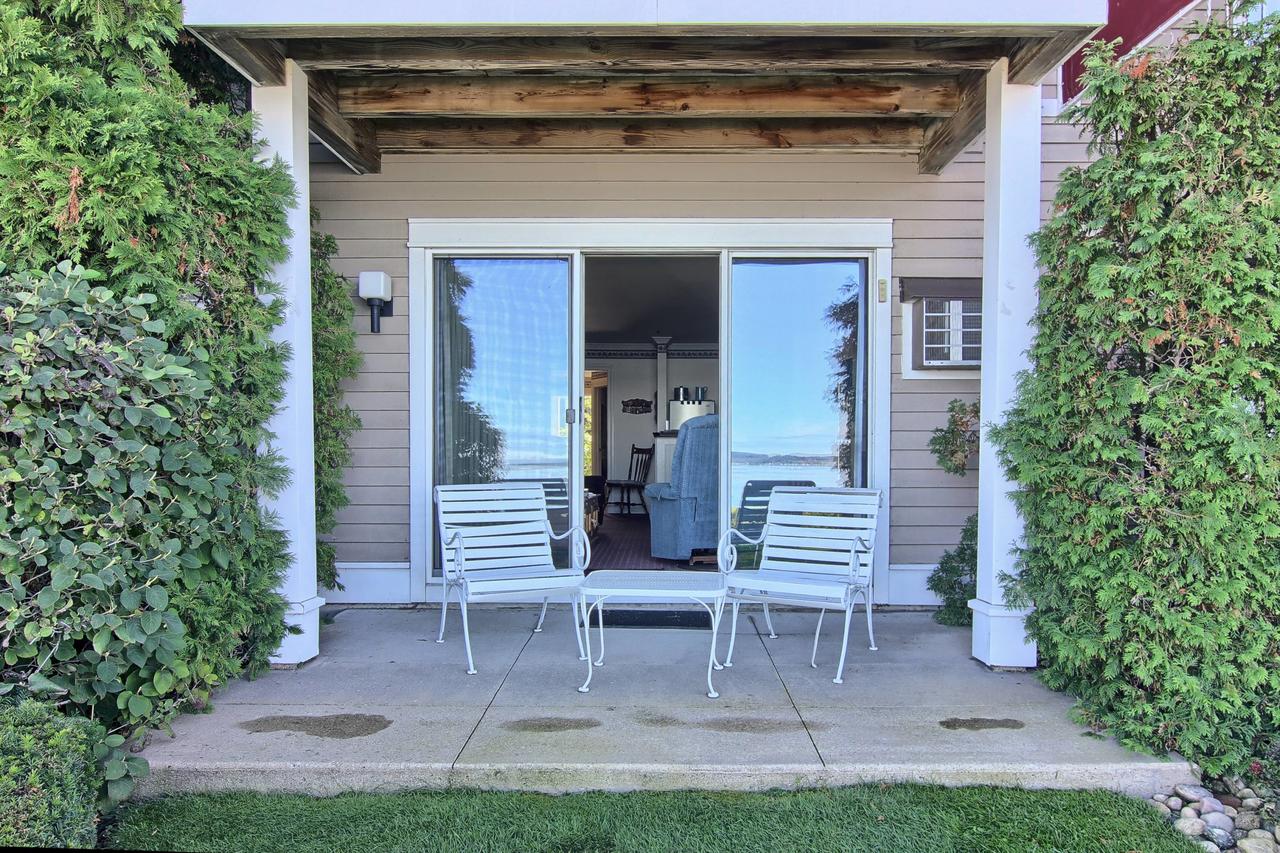 109 Water Street Inn - thumb 7