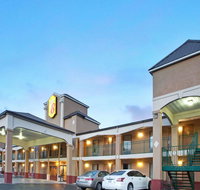 Super 8 by Wyndham Pearl/Jackson/East - Accommodation Seattle