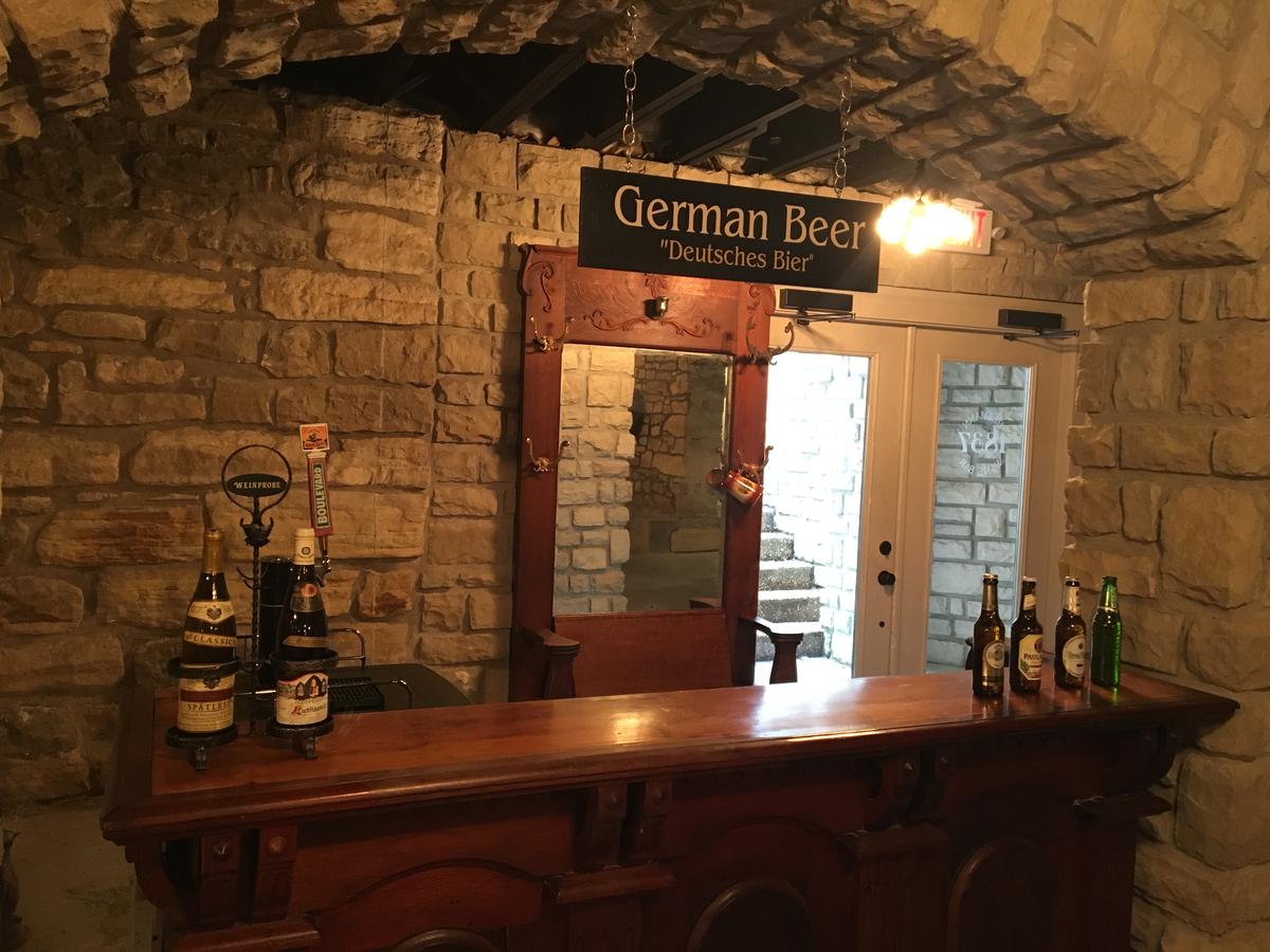 Hermann Crown Suites - thumb 8