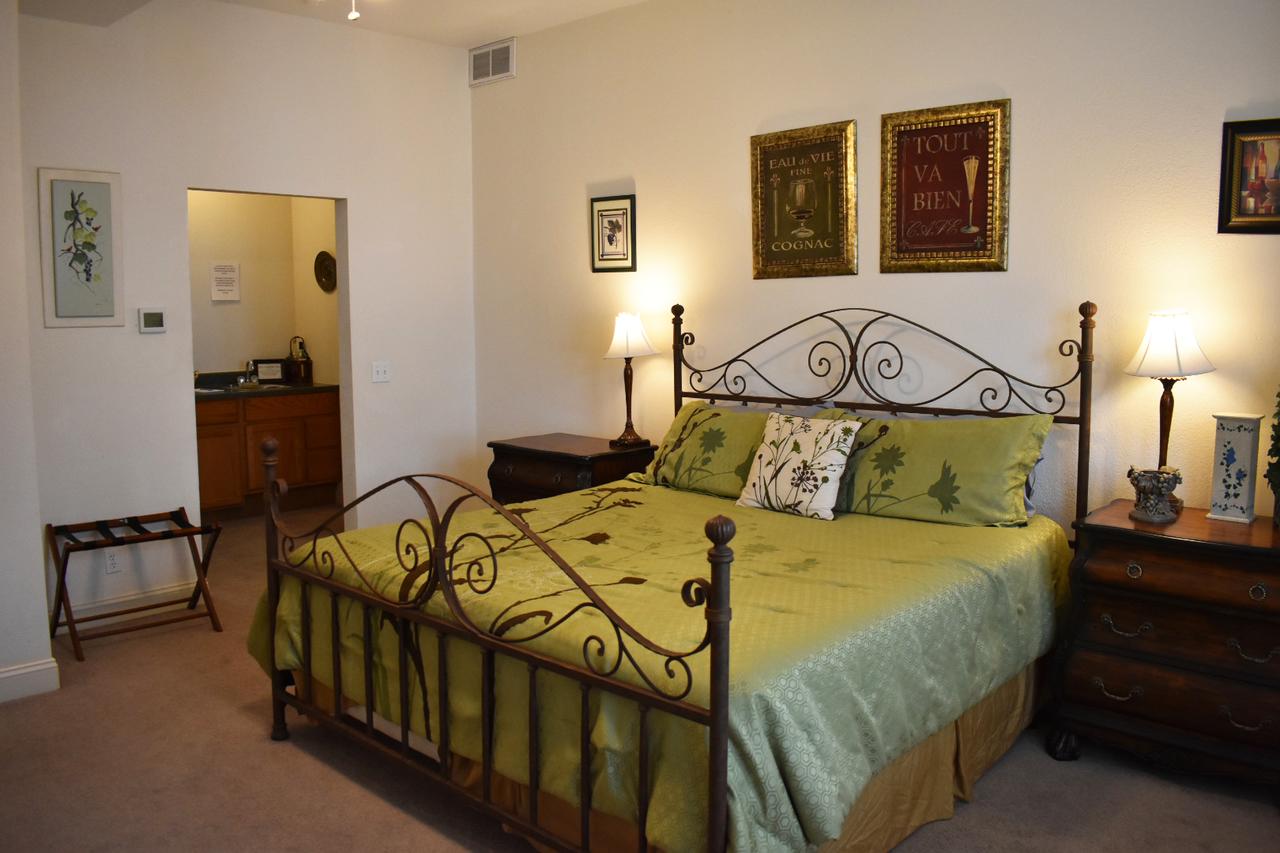 Hermann Crown Suites - thumb 41