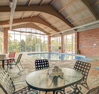 Southern Oaks Inn Near IMAX - Accommodation Seattle