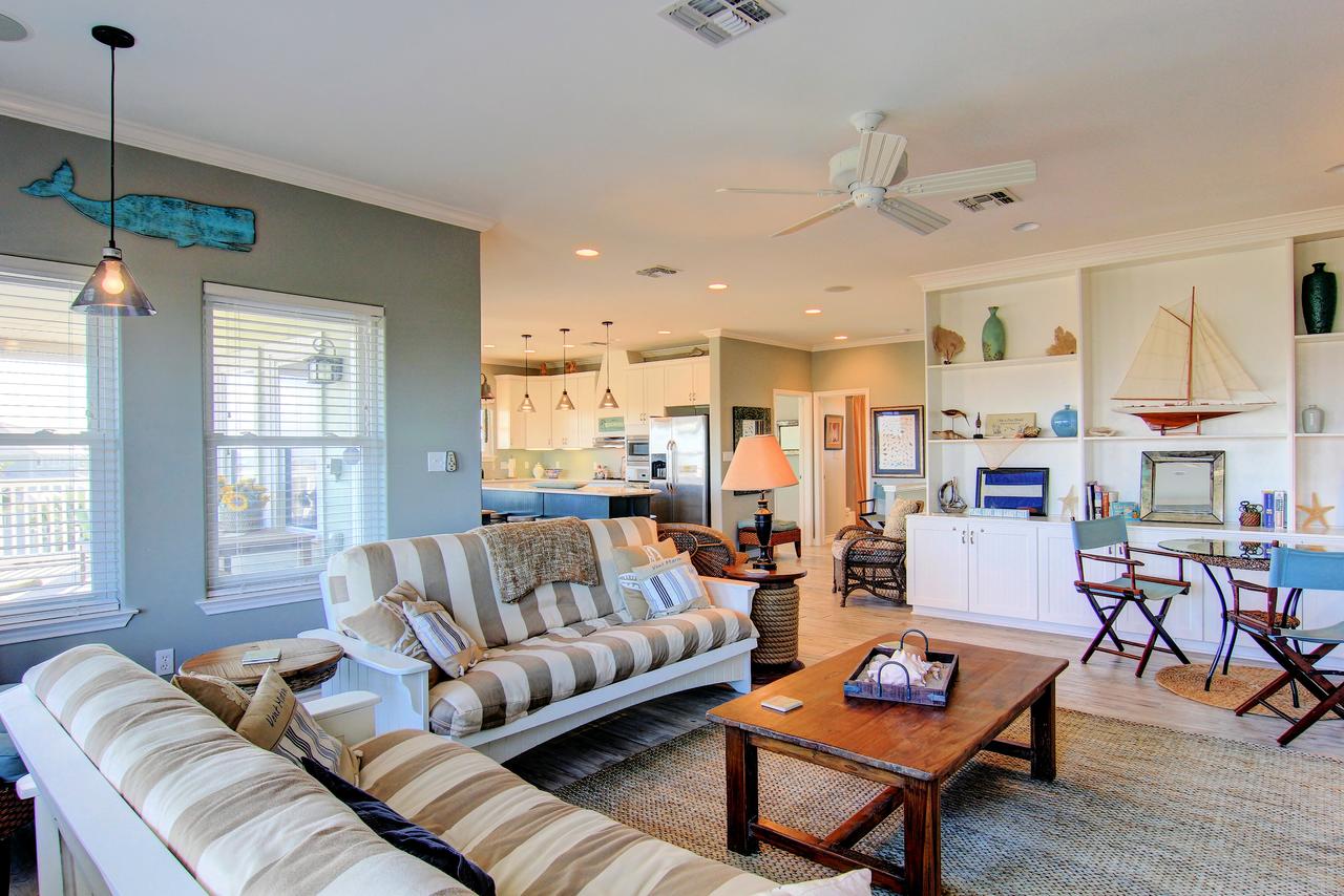 745PP-The View - thumb 17