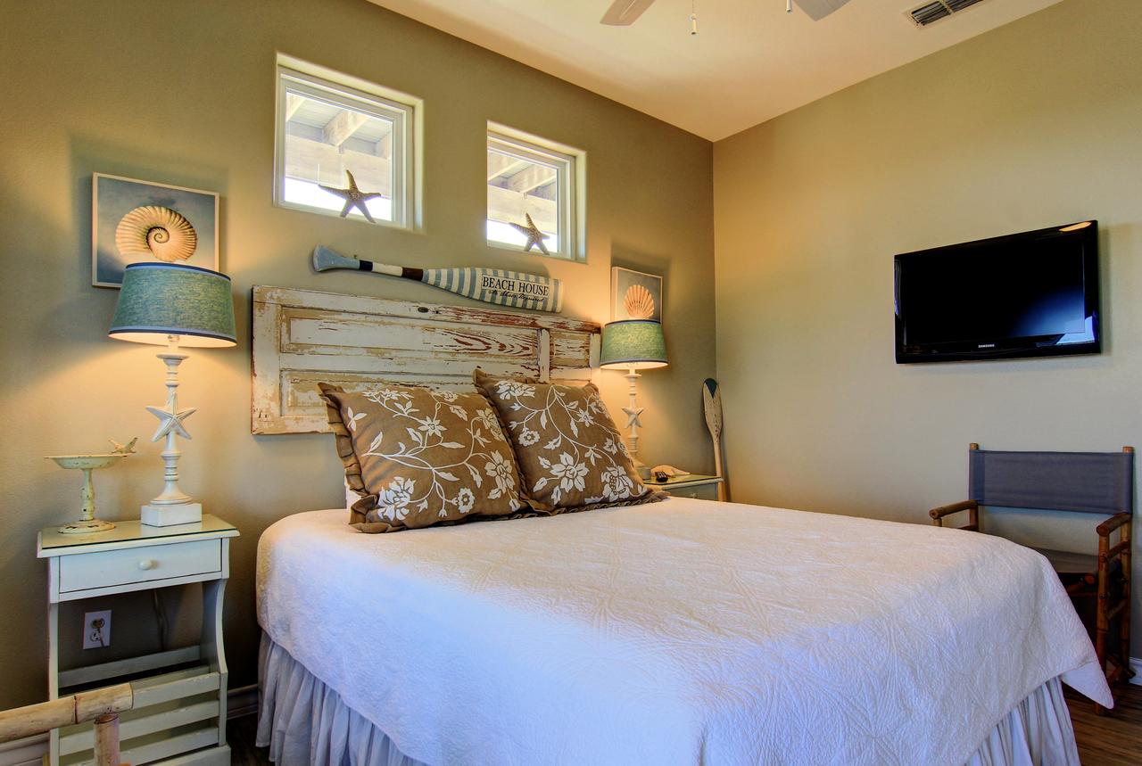 745PP-The View - thumb 16