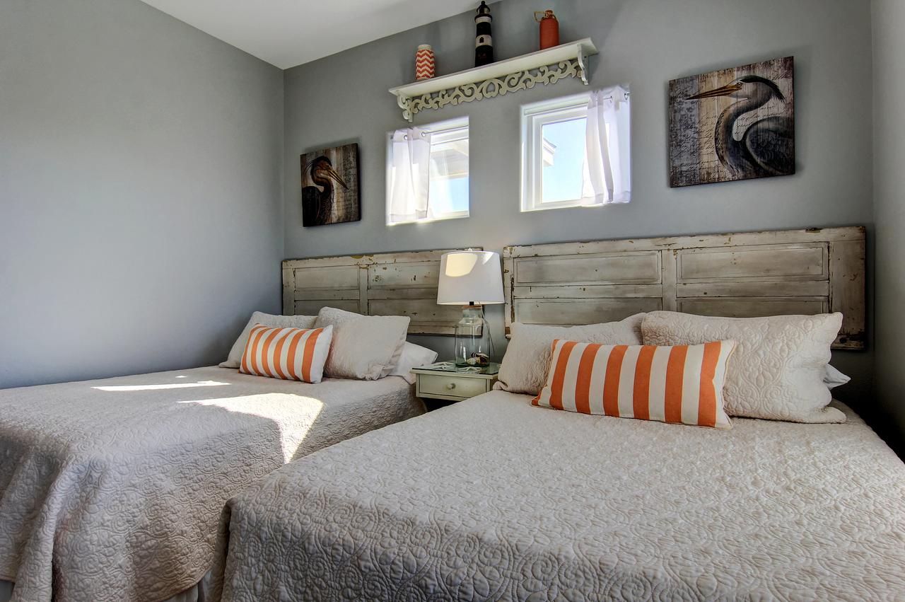 745PP-The View - thumb 14