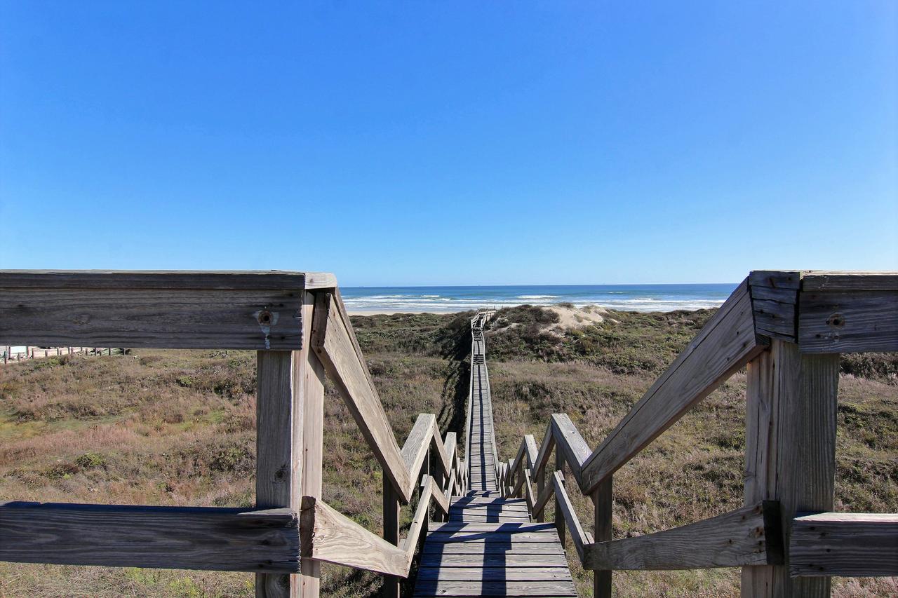 745PP-The View - thumb 28