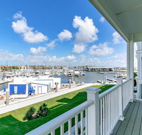 200 Piper Blvd Townhouse - Accommodation Seattle