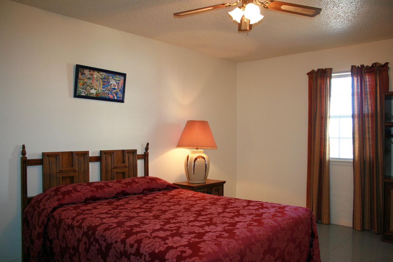 DC613-Dolphin Circle - thumb 11