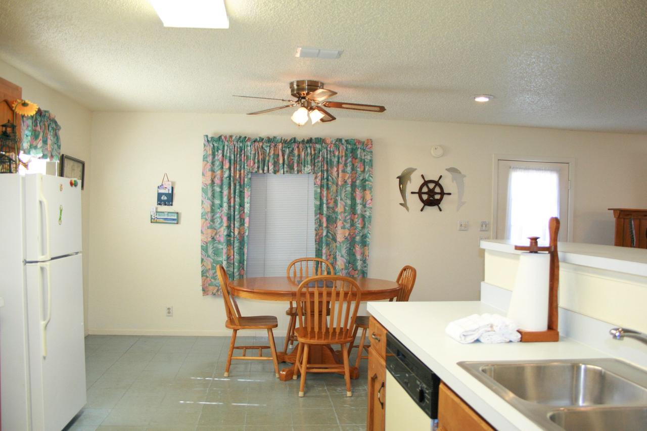 DC613-Dolphin Circle - thumb 22