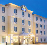 Days Inn  Suites by Wyndham Kearney - Accommodation Seattle