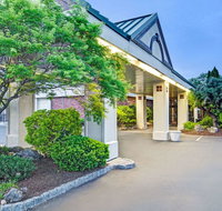 Ramada by Wyndham Wayne Fairfield Area - Accommodation Seattle