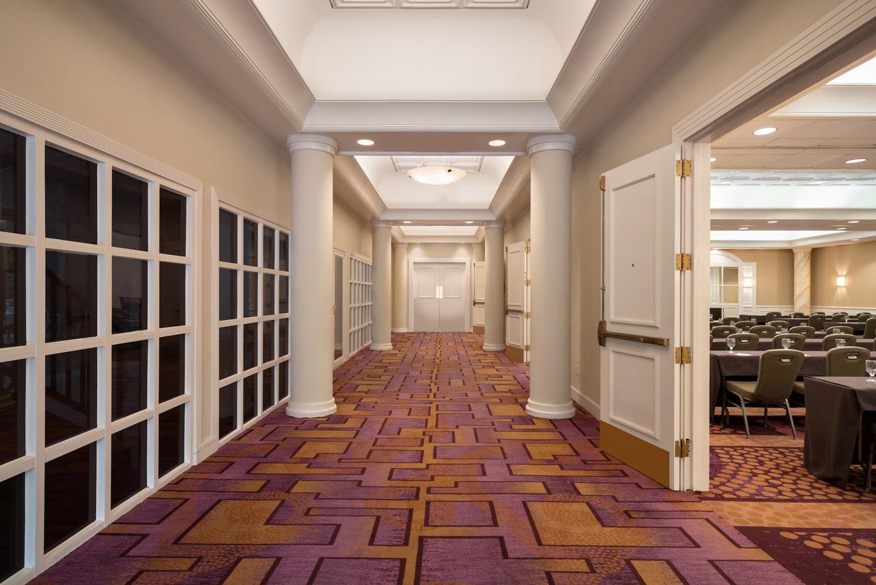 Crowne Plaza Englewood - thumb 20