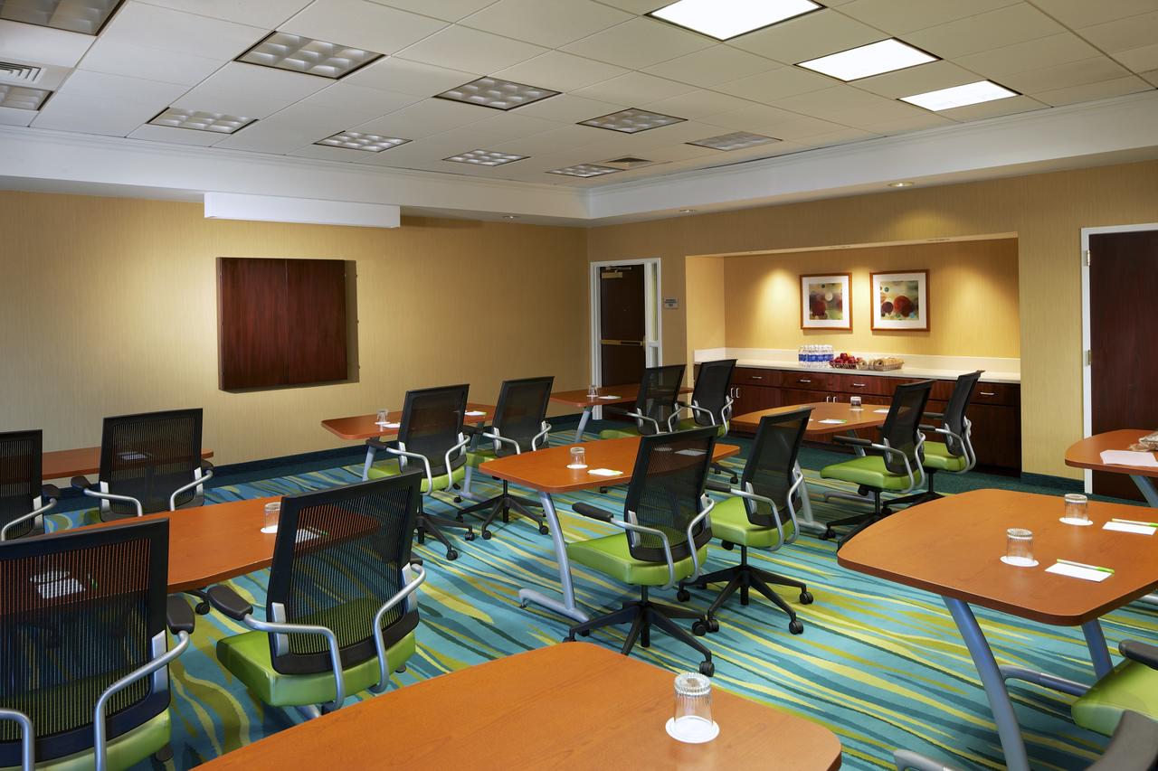 SpringHill Suites By Marriott Newark International Airport - thumb 12