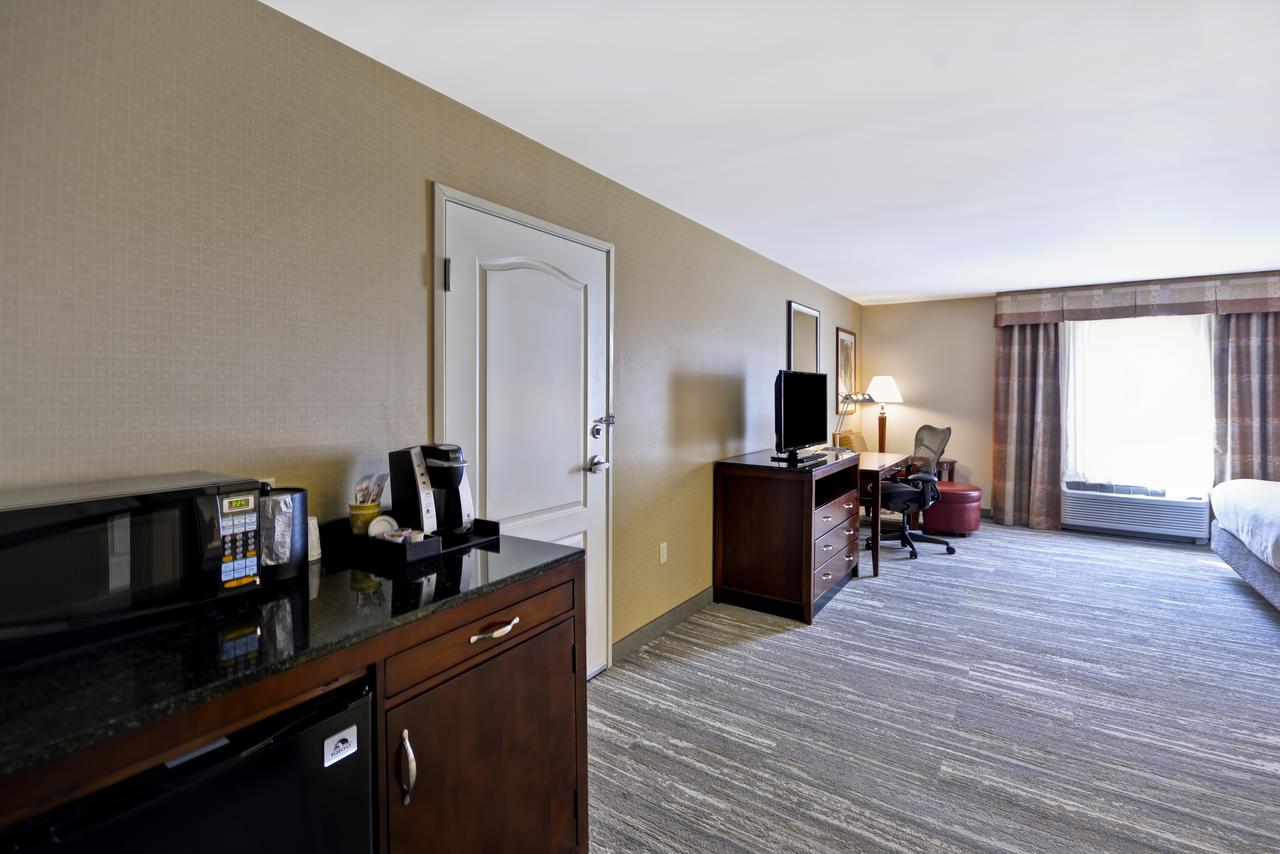 Hilton Garden Inn Riverhead - thumb 16