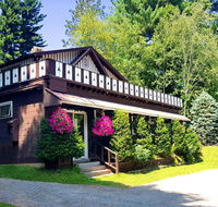 The Wilderness Inn Chalets - Accommodation Seattle