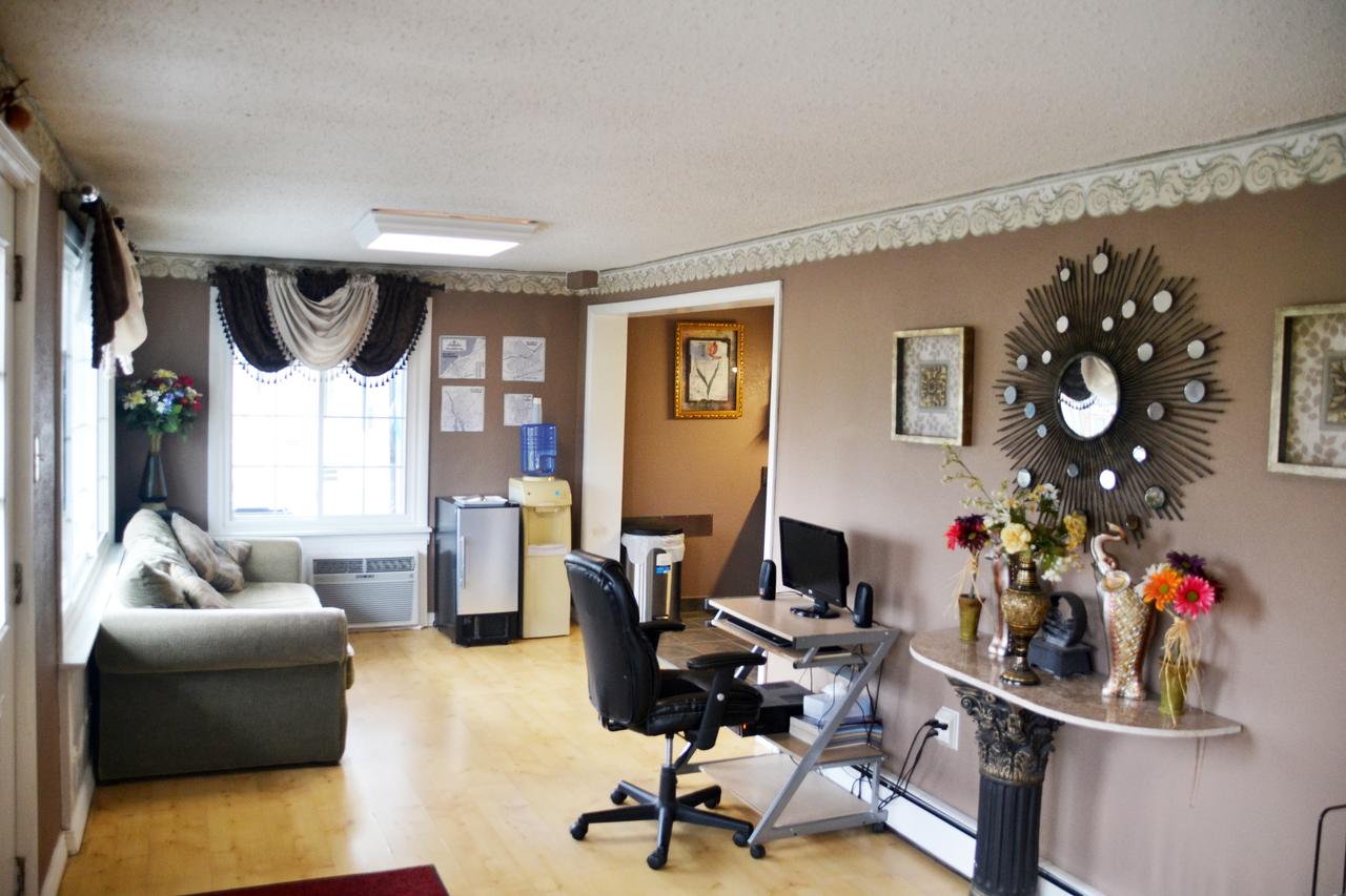 Scottish Inns Potsdam - thumb 10