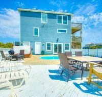 6170 - Poolside Paradise - Accommodation Seattle