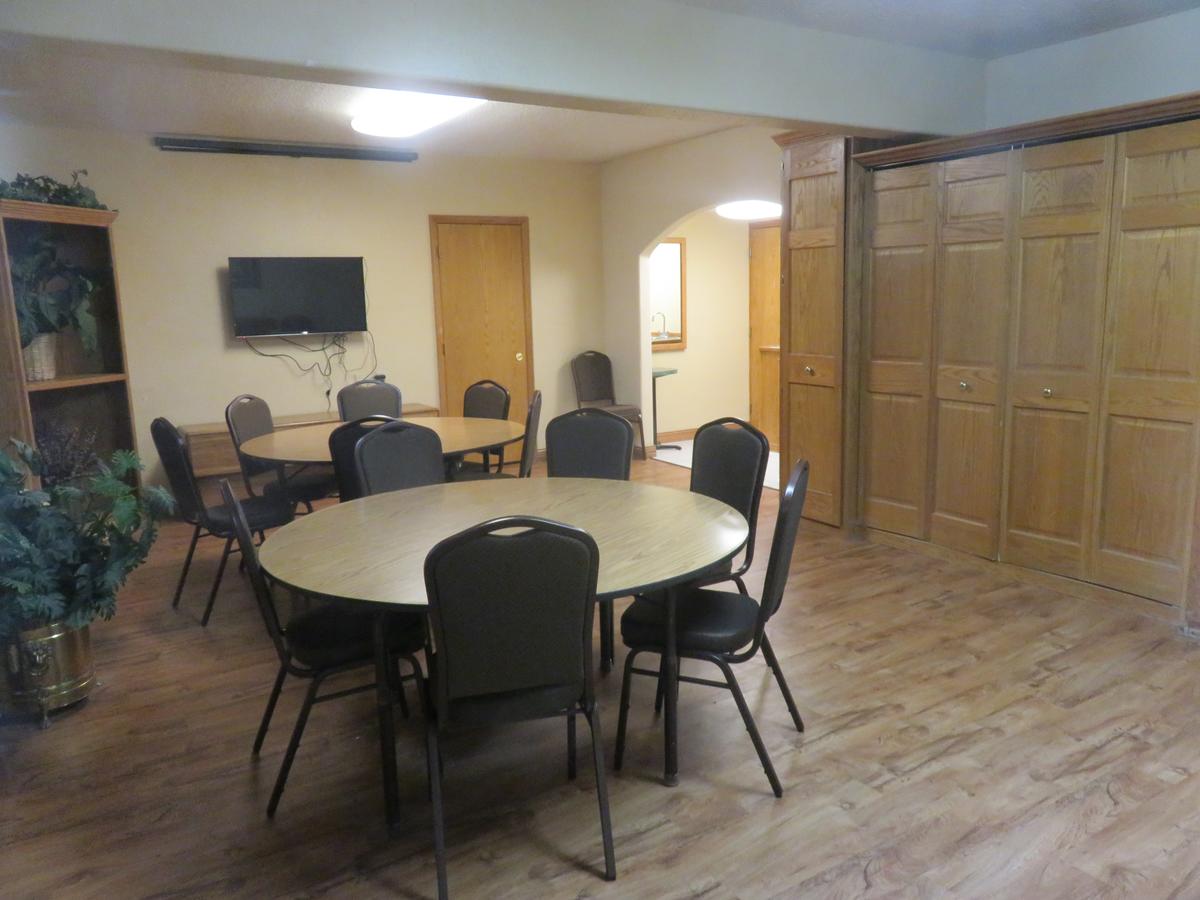 Baymont By Wyndham Fargo - thumb 11