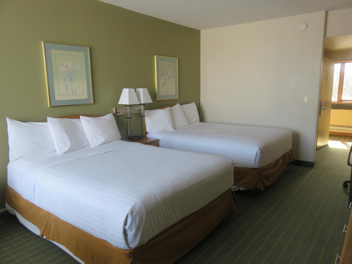 Baymont By Wyndham Fargo - thumb 20