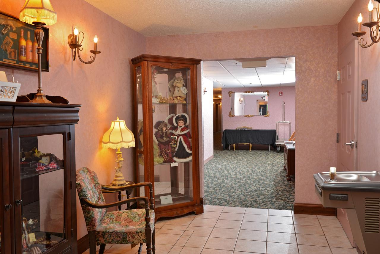 OurGuest Inn & Suites Downtown Port Clinton - thumb 11