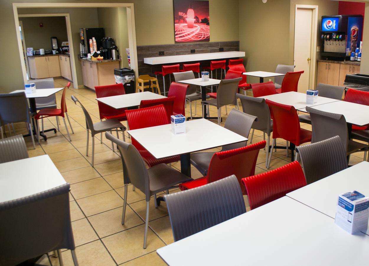 Econo Lodge North Sandusky - thumb 23