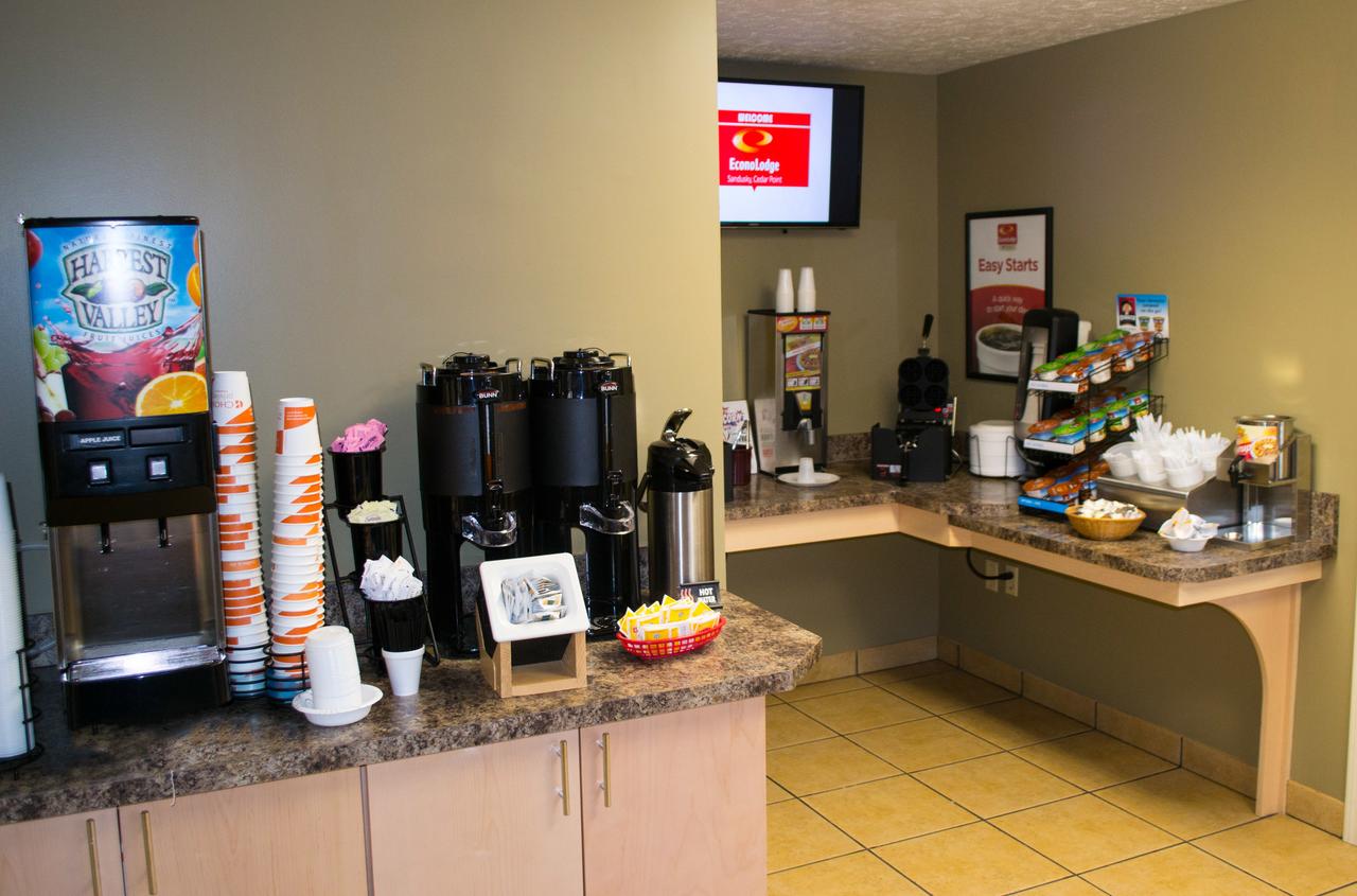 Econo Lodge North Sandusky - thumb 21