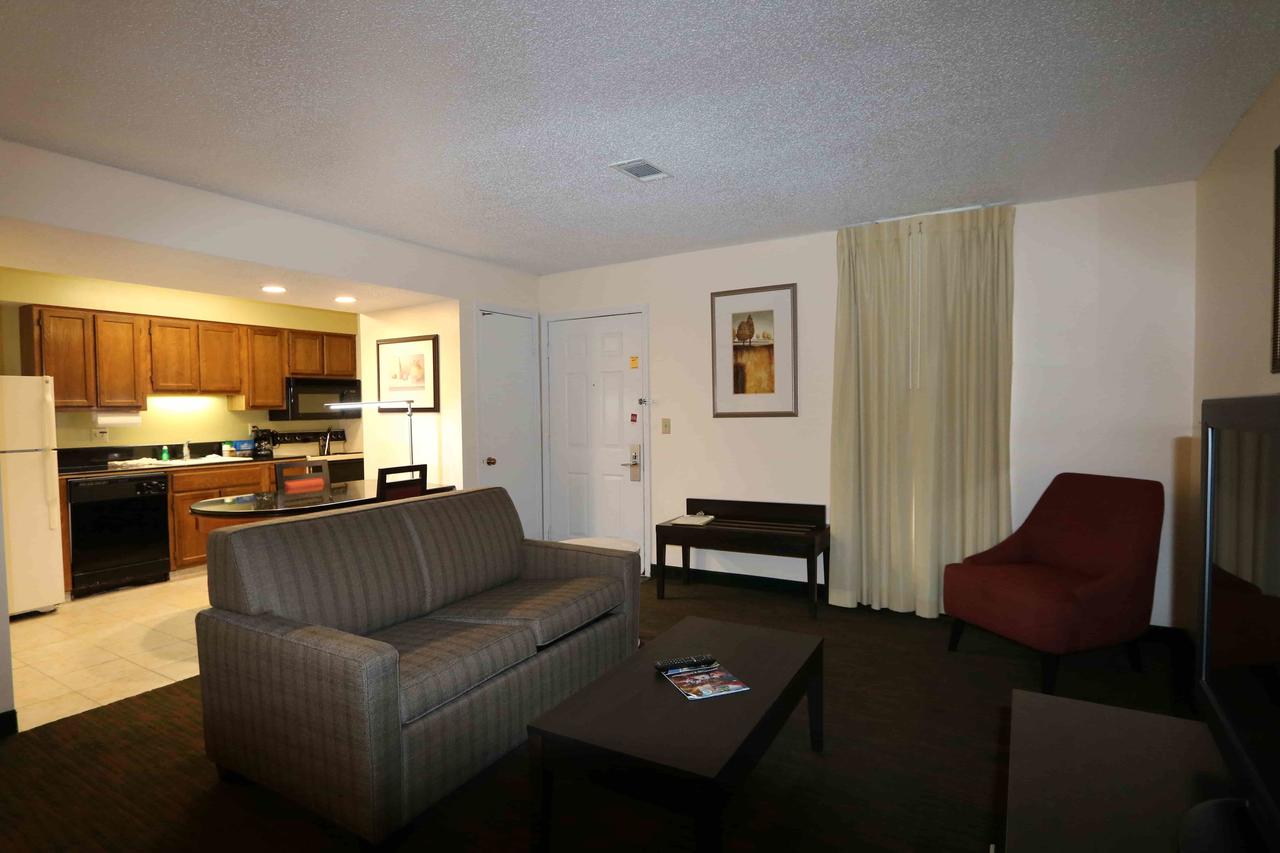 StayPlace Suites - Akron/Copley Township - West - thumb 17