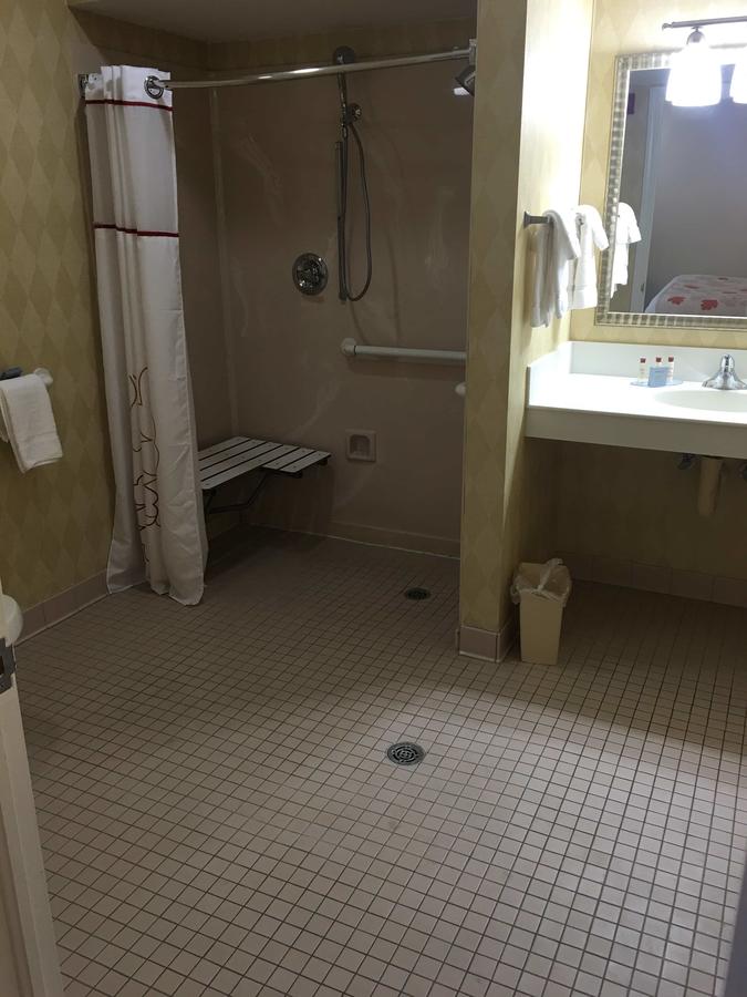 StayPlace Suites - Akron/Copley Township - West - thumb 25