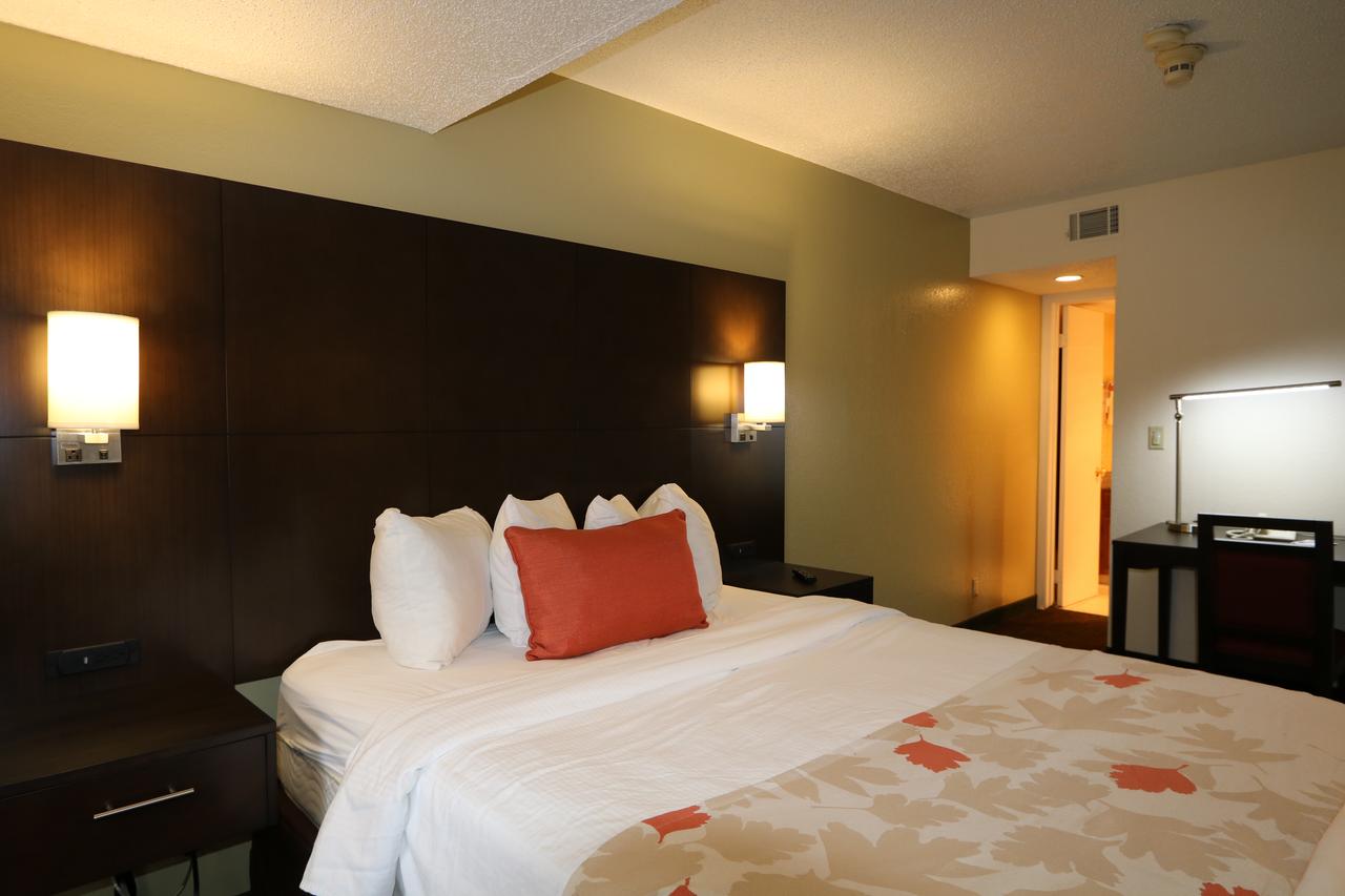 StayPlace Suites - Akron/Copley Township - West - thumb 3