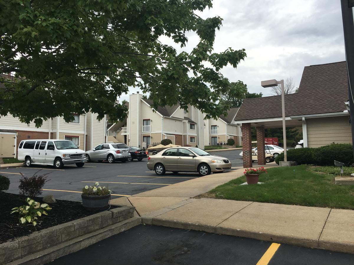 StayPlace Suites - Akron/Copley Township - West - thumb 27