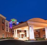 Holiday Inn Express Hotel and Suites Akron South-Airport Area - Accommodation Seattle