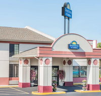 Days Inn & Suites by Wyndham Youngstown / Girard Ohio - Accommodation Seattle
