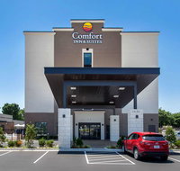 Comfort Inn  Suites Tulsa Catoosa - Accommodation Seattle