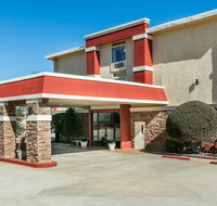 Ramada by Wyndham Oklahoma City Airport North - Accommodation Seattle