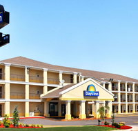 Days Inn by Wyndham Oklahoma City/Moore - Accommodation Seattle