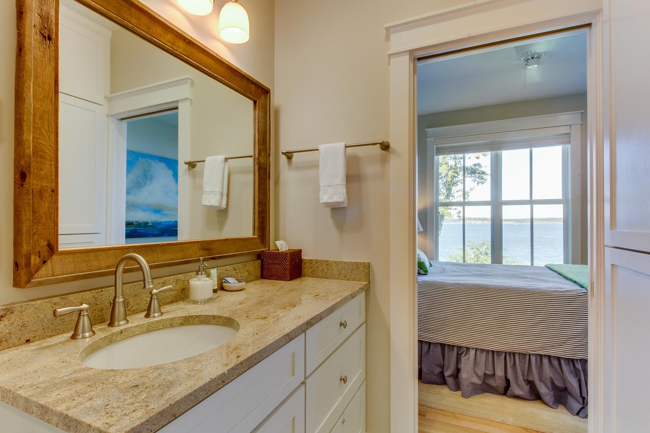 Orcas Beach Cottage - thumb 25