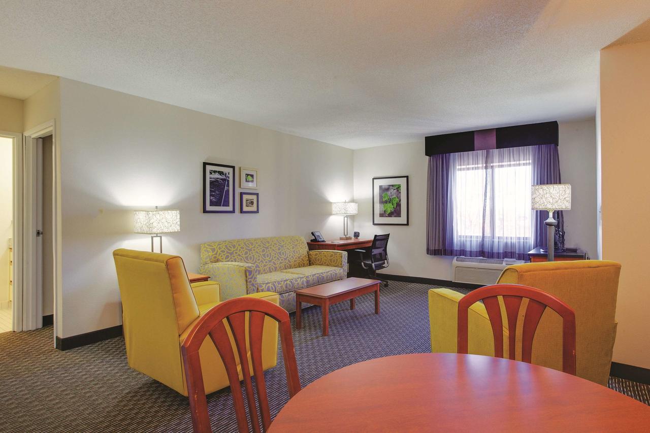 La Quinta By Wyndham Harrisburg Airport Hershey - thumb 16