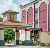 Super 8 by Wyndham Erie/I 90 - Accommodation Seattle