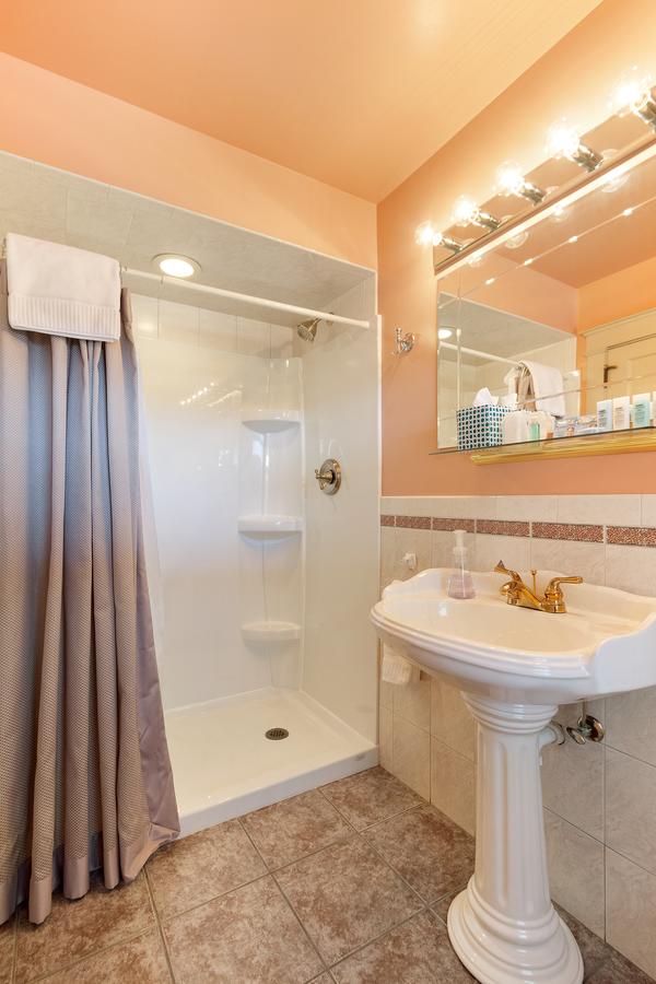 After Eight Bed And Breakfast - thumb 27