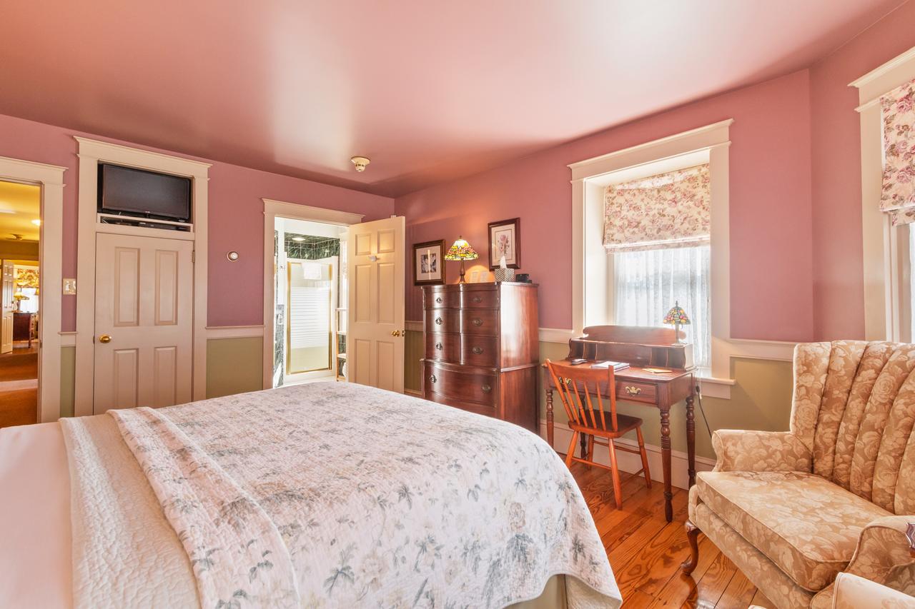 After Eight Bed And Breakfast - thumb 28