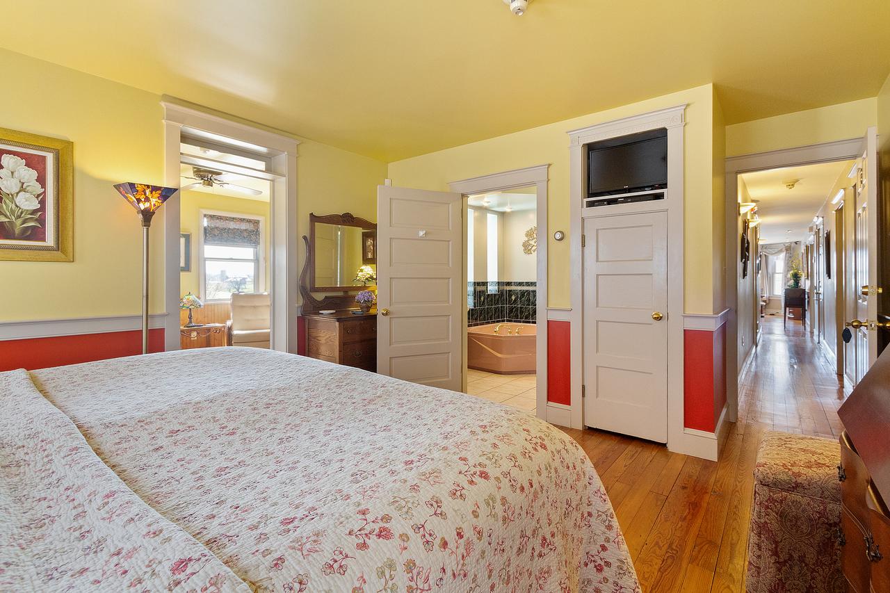 After Eight Bed And Breakfast - thumb 34