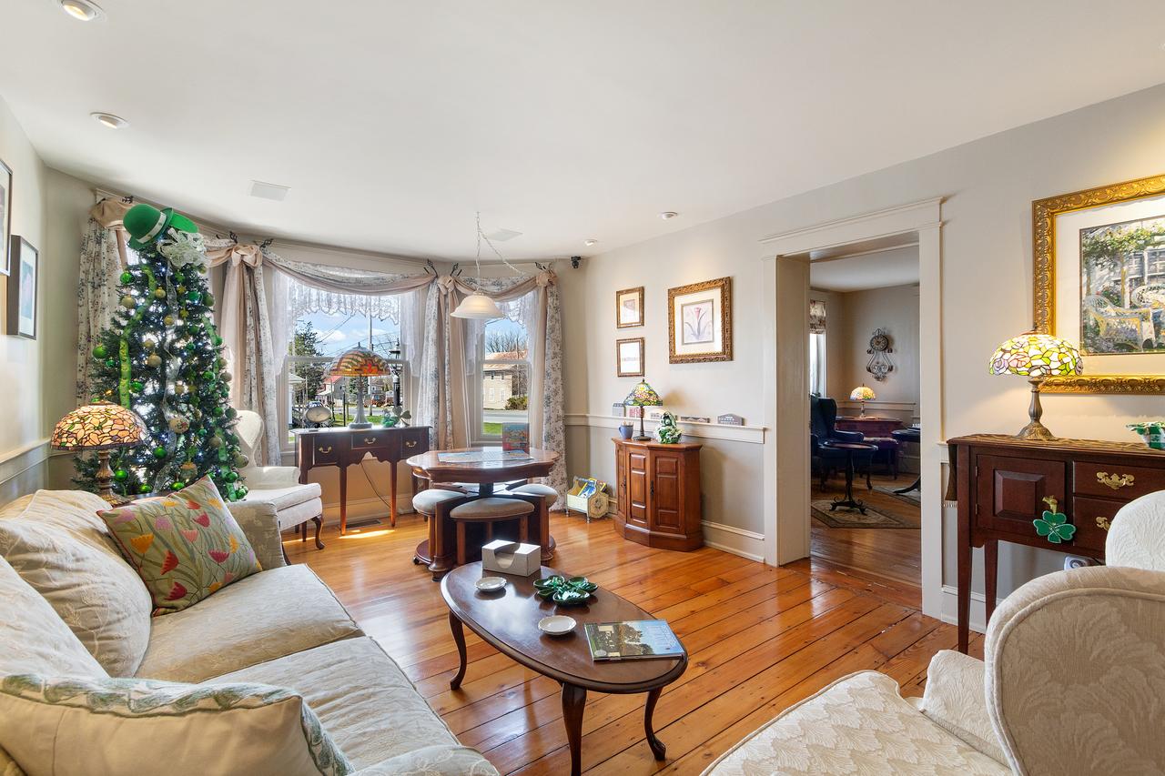 After Eight Bed And Breakfast - thumb 7