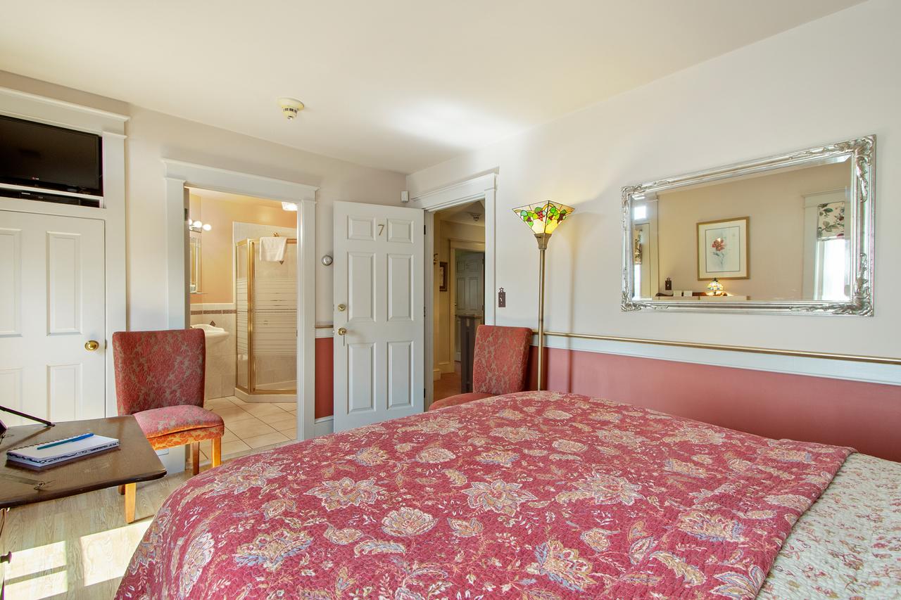 After Eight Bed And Breakfast - thumb 15