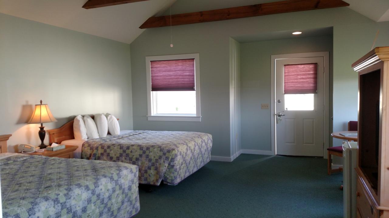 Spruce Lane Lodge And Cottages - thumb 10