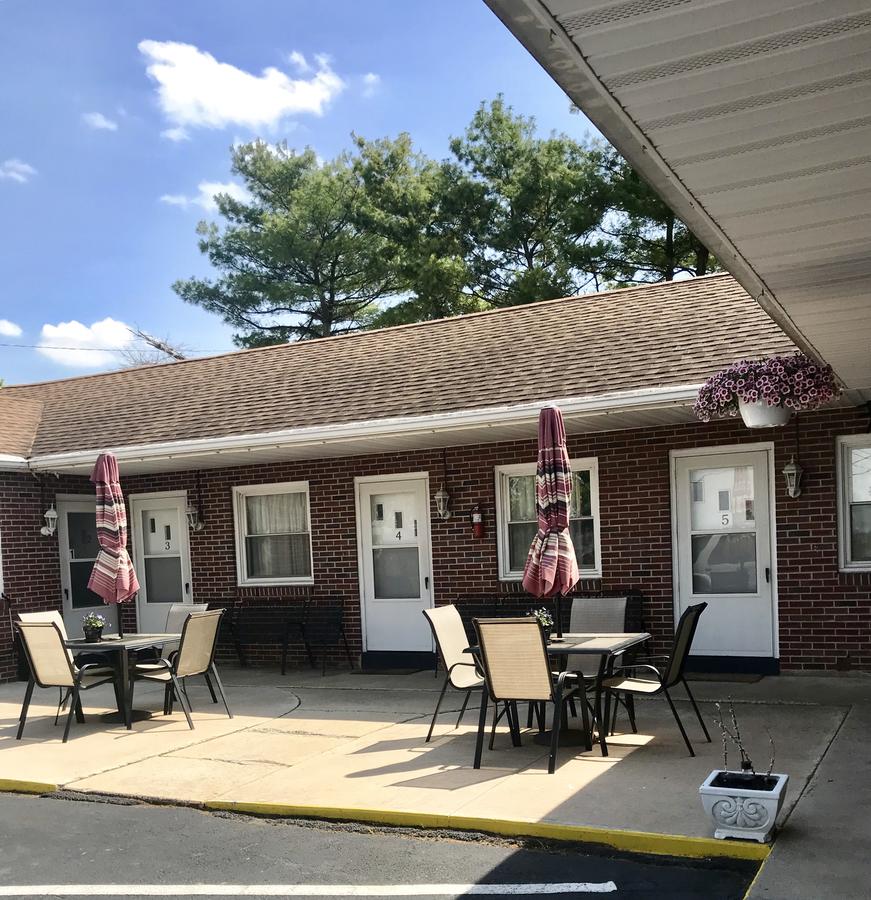 Lancaster Motel - thumb 1