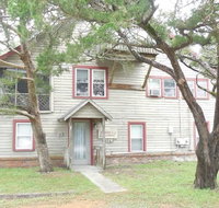 Cedar Lodge Home - Accommodation Seattle