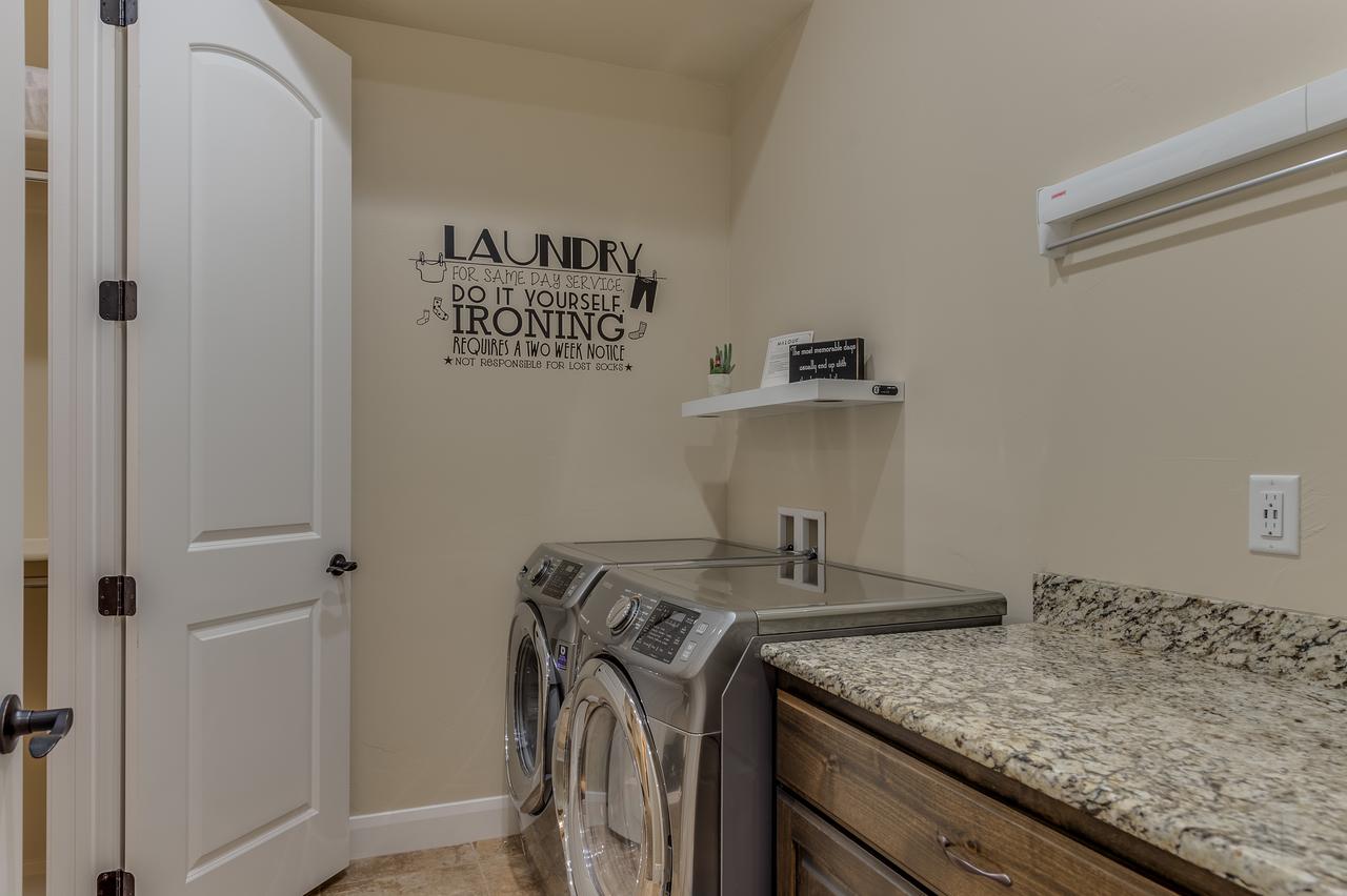 Desert Canyon Paradise - thumb 13