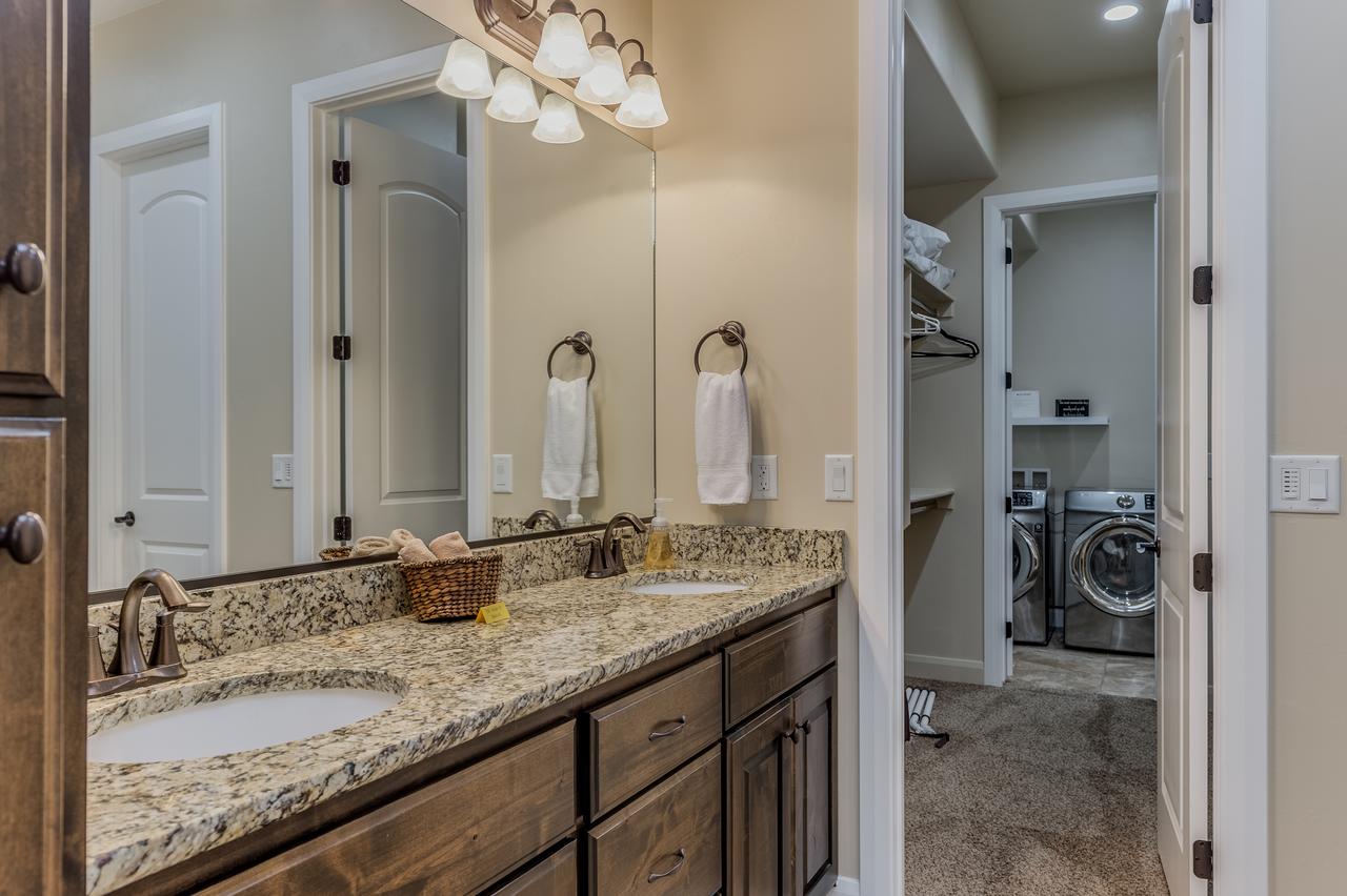 Desert Canyon Paradise - thumb 10